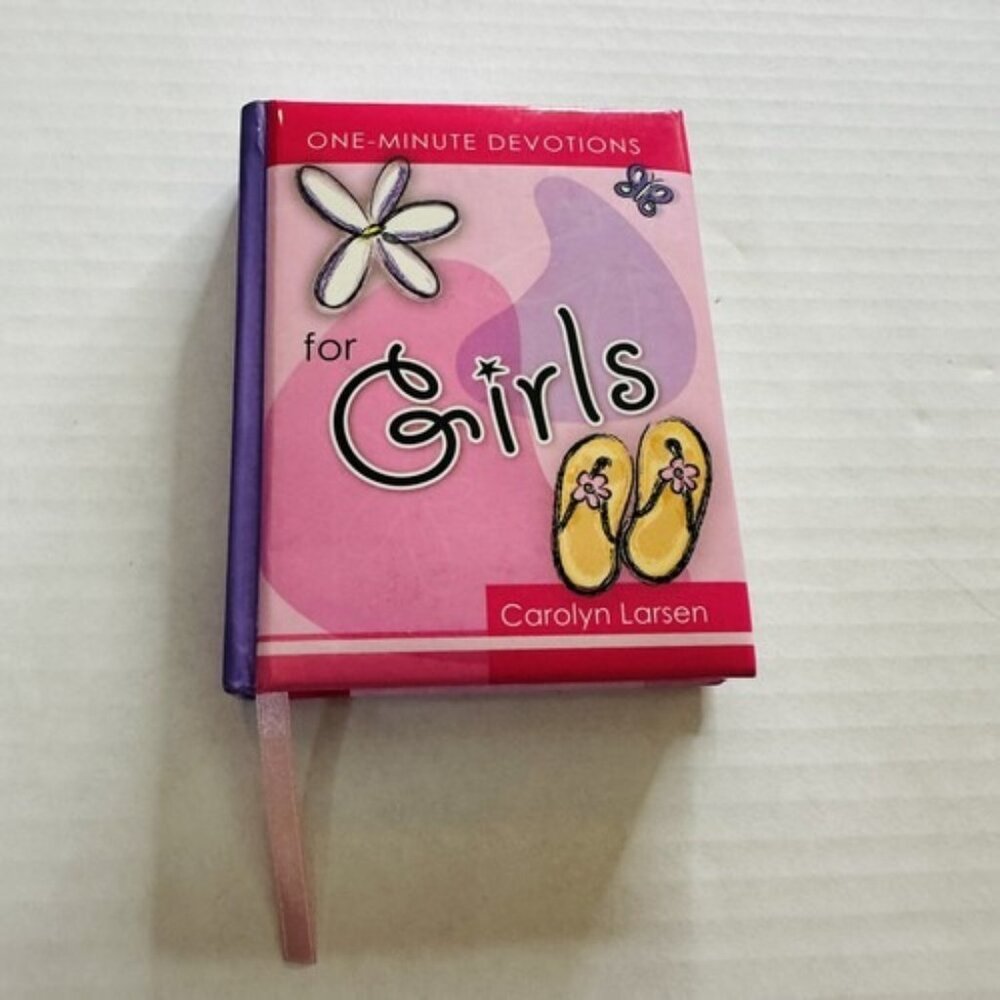 One Minute Devotions for Girls Hardcover Book Carolyn Larsen 2006 Christian